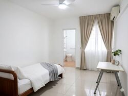 Blk 424 SUN PLAZA GARDENS (Tampines), HDB 4 Rooms #608556271
